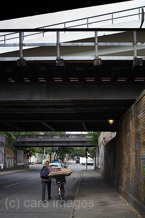 00P120808D022CAROE.JPG