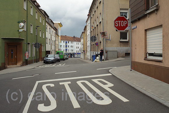 00P120712D036CAROE.JPG