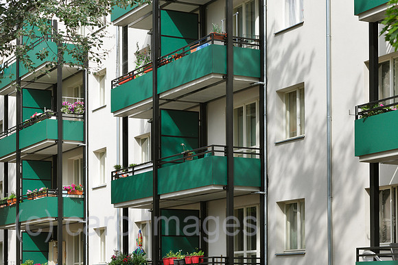 00P120529D130CAROE.JPG