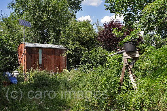 00P120617D181CAROE.JPG