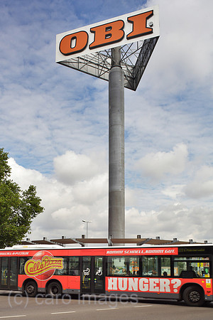 00P120808D024CAROE.JPG
