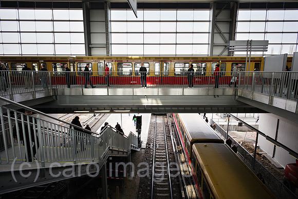 00P120416D200CAROE.JPG