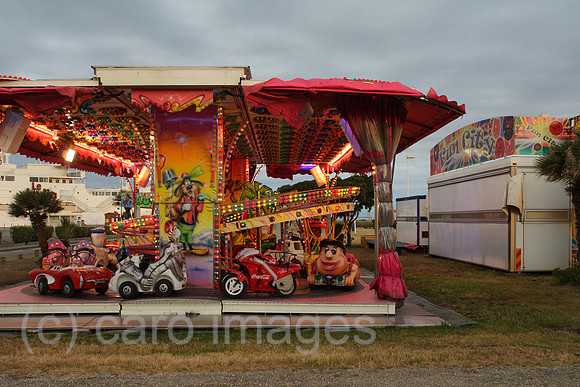 00P120701D072CAROE.JPG