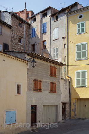 00P120627D233CAROE.JPG