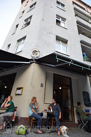 00P120725D379CAROE.JPG