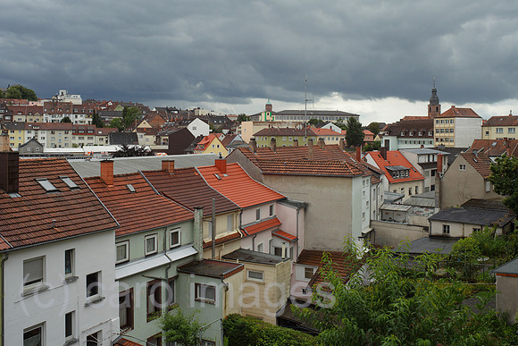 00P120712D044CAROE.JPG