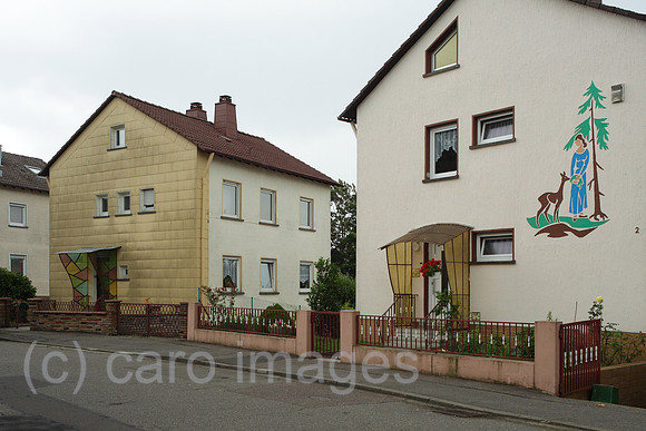 00P120712D042CAROE.JPG