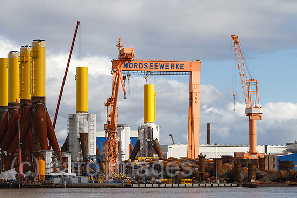 00B121010D051CAROE.JPG