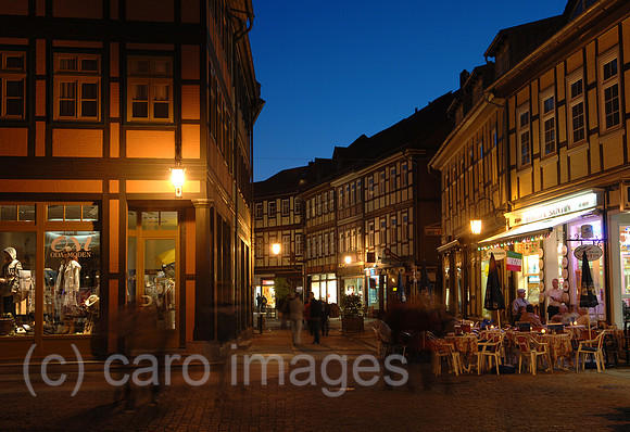 00Y070430D035CAROE.JPG