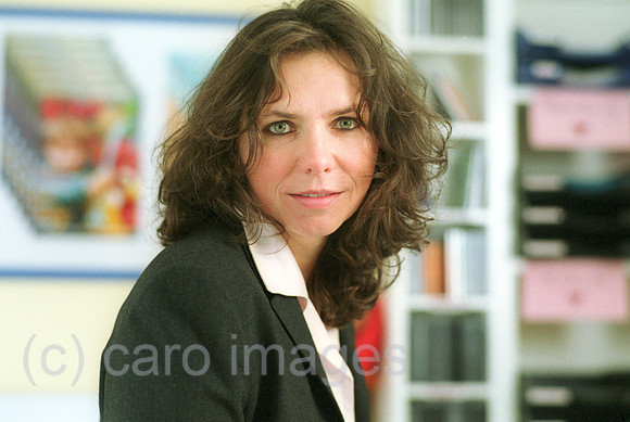 00J021114CARO.JPG