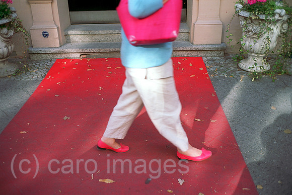 00J028417CARO.JPG