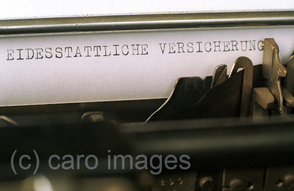 00J034133CARO.JPG