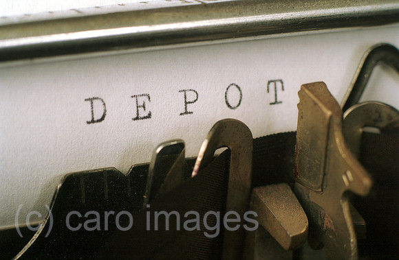 00J034104CARO.JPG