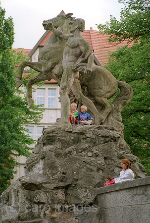 00J025919CARO.JPG