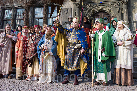 00Y120406D025CAROE.JPG