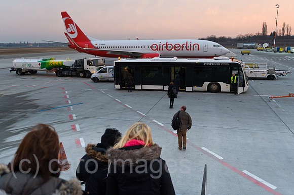 00Y120127D006CAROE.JPG