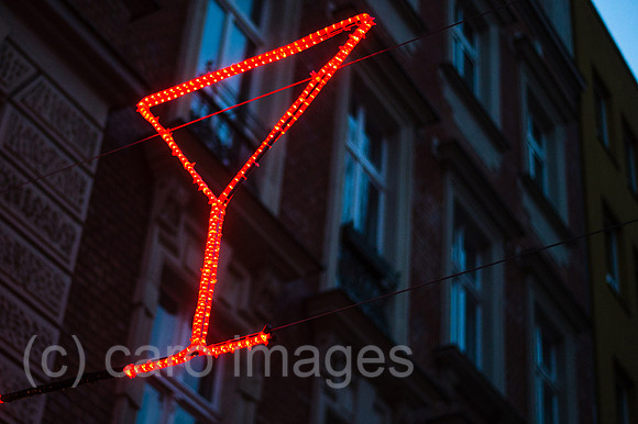 00Y121228D026CAROE.JPG