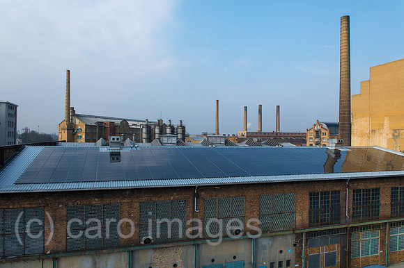 00Y140227D022CAROE.JPG