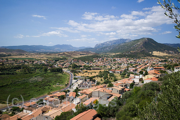 00Y130624D050CAROE.JPG