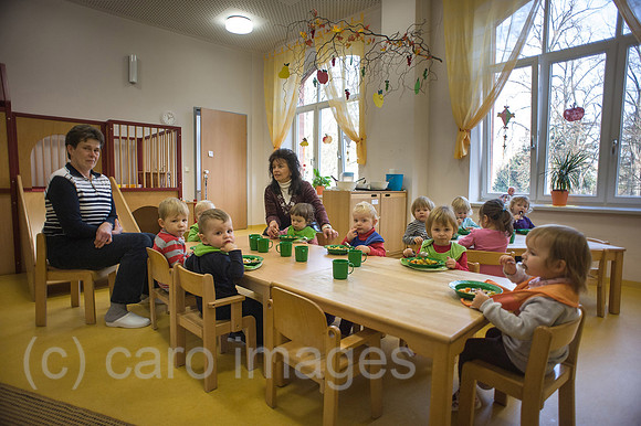 00Y121115D032CAROE.JPG