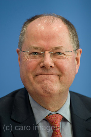 00Y121212D012CAROE.JPG