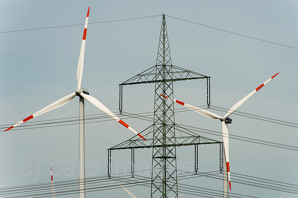 00Y120925D013CAROE.JPG