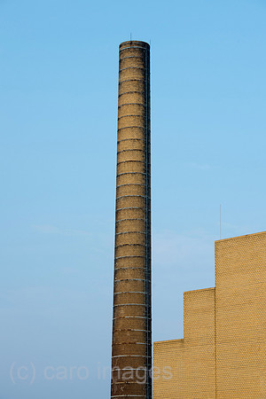 00Y140227D028CAROE.JPG
