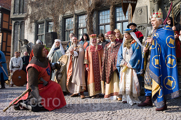 00Y120406D023CAROE.JPG