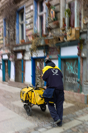 00Y120302D053CAROE.JPG