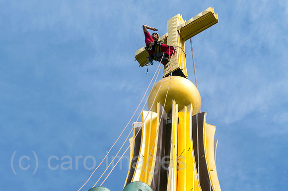 00Y120817D010CAROE.JPG