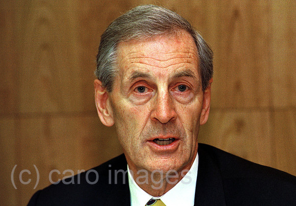 D031105ACARO.JPG