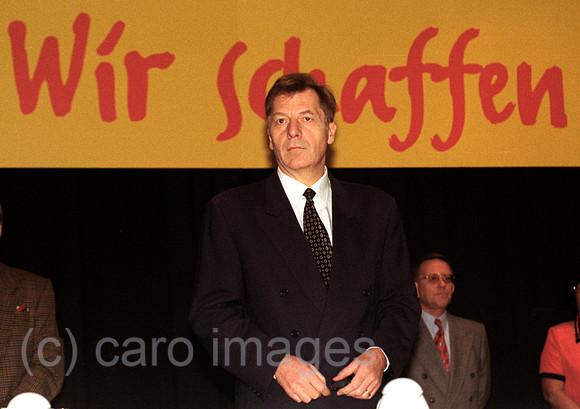 D027706ACARO.JPG