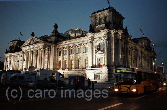 D058109CARO.JPG