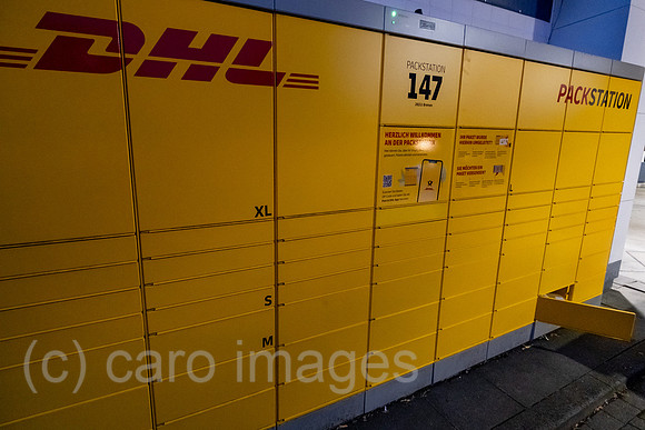 Deutschland, Bremen - DHL-Packstation