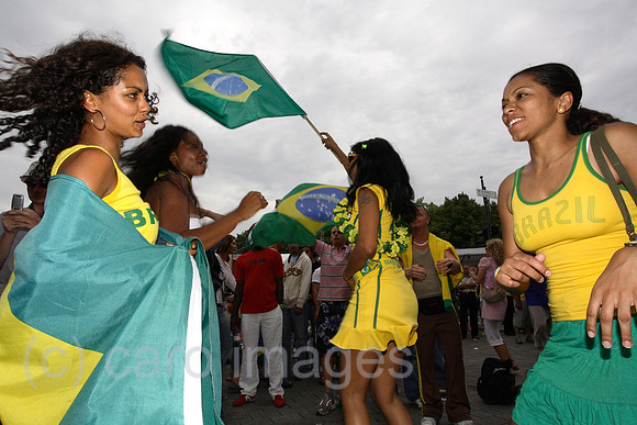 00F060627D276CARO.JPG