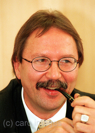 F20507CARO.JPG