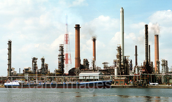 00F18607CARO.JPG