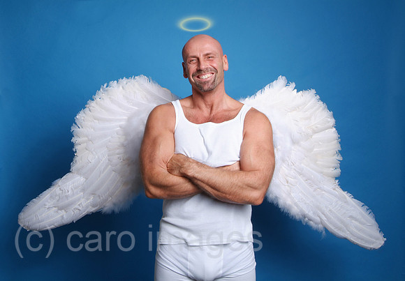 00W061122D014CAROE.JPG