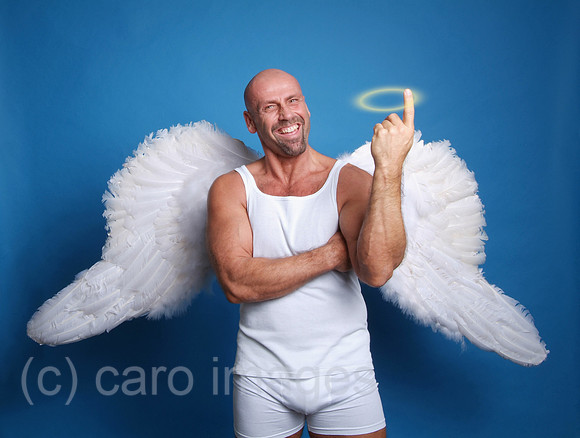 00W061122D011CAROE.JPG