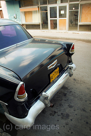 00W061206D015CAROE.JPG