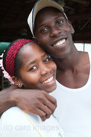 00W061210D012CAROE.JPG
