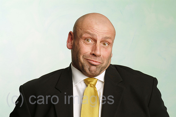 00W050308D110CARO.JPG