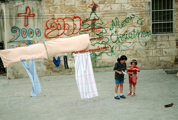 0UD002902CARO.JPG