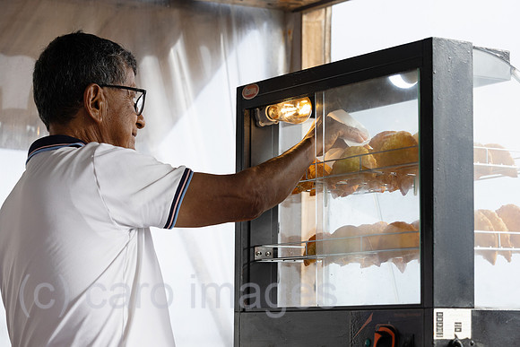 00S241220D345CAROEX.JPG