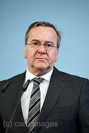 00R260316D124CAROEX.JPG