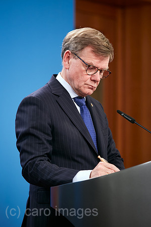 00R260414D117CAROEX.JPG