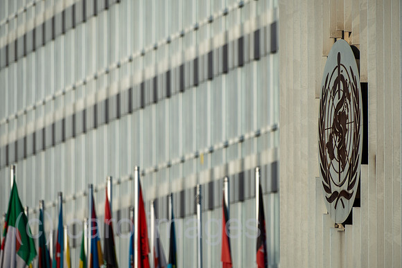 Schweiz, Genf - Emblem der WHO an ihrem Sitz (World Health Organization), Sonderorganisation der UN