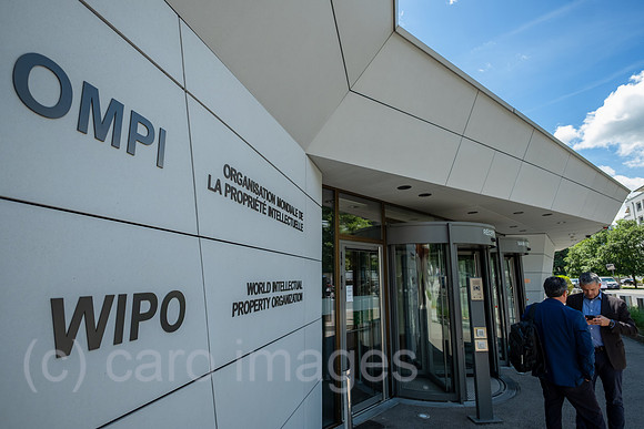 Schweiz, Genf - Haupteingang am Sitz der WIPO - World Intellectual Property Organization