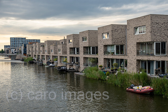 Niederlande, Amsterdam - IJburg, im Zuge des Wohnungsbauprogramm VINEX neu entstandener Stadtteil im Osten der Stadt dem Meer abgetrotzt