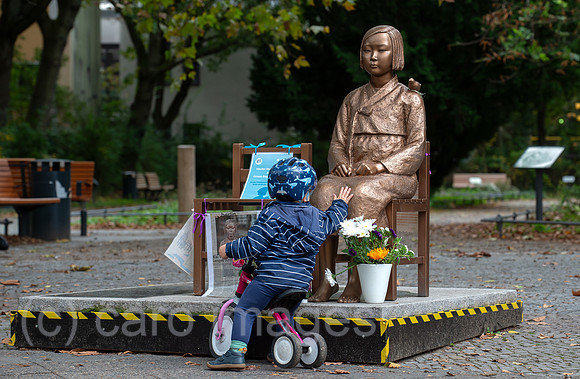 Berlin, Deutschland - Das Trostfrauen-Mahnmal in Berlin-Moabit